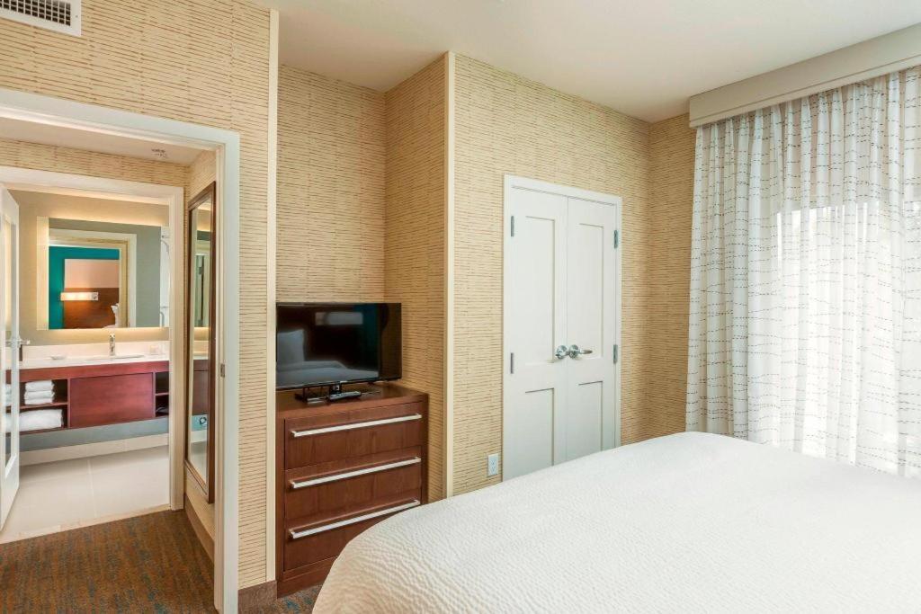 Residence Inn By Marriott Portland Hillsboro/Brookwood Ngoại thất bức ảnh