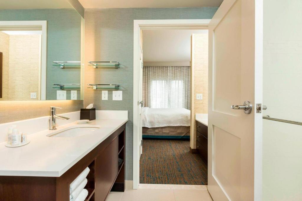 Residence Inn By Marriott Portland Hillsboro/Brookwood Ngoại thất bức ảnh